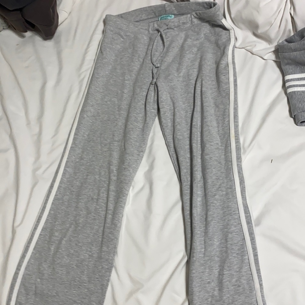 Women’s M soft joggers